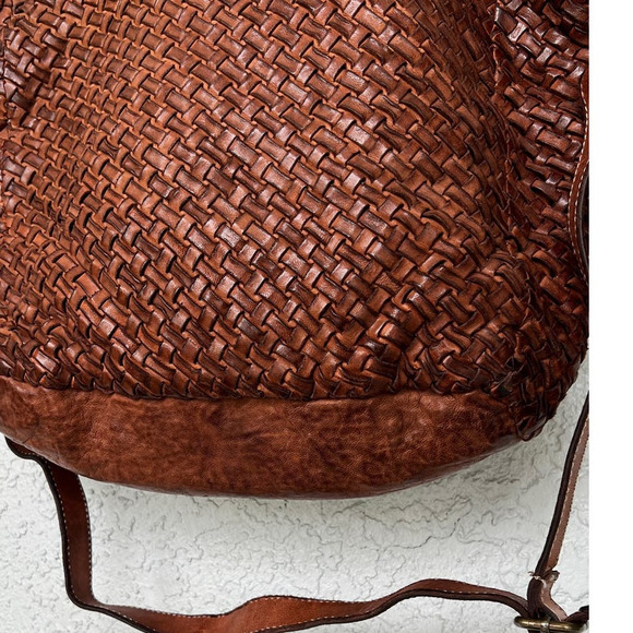 LANGELOTTI Italian Distressed Leather Woven Tote Bag - Crossbody - Tobacco Brown - Picture 4 of 12